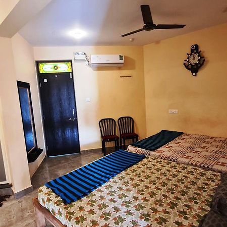 Godwill Kimo Guest House Seraulim Madgaon Eksteriør bilde