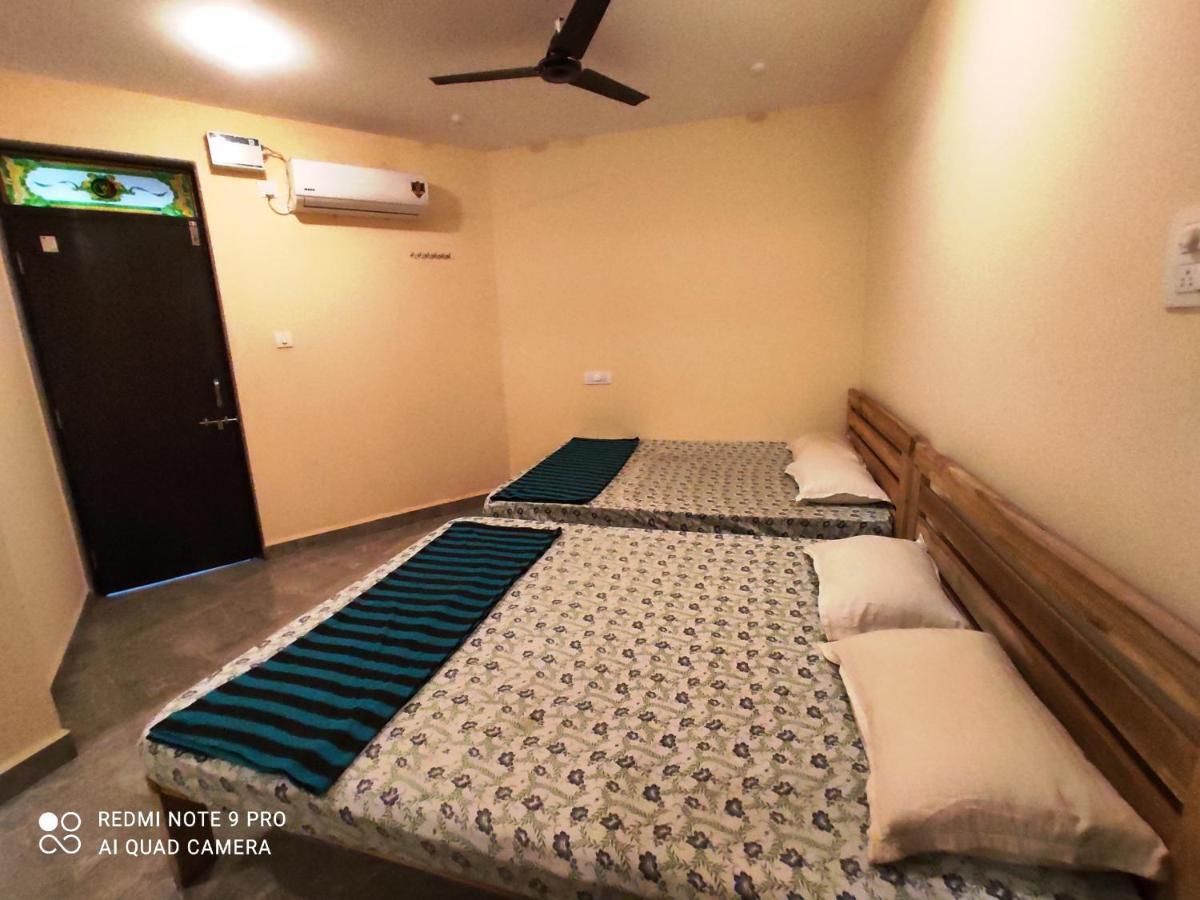 Godwill Kimo Guest House Seraulim Madgaon Eksteriør bilde