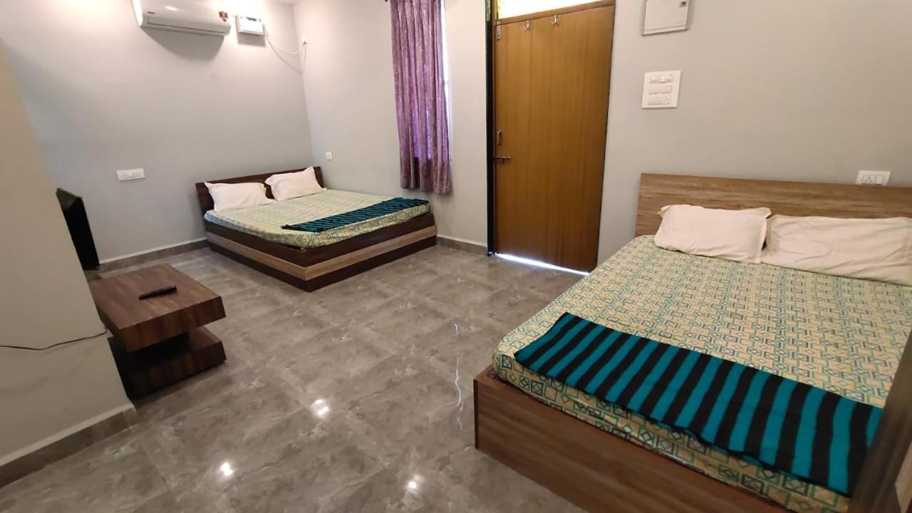 Godwill Kimo Guest House Seraulim Madgaon Eksteriør bilde