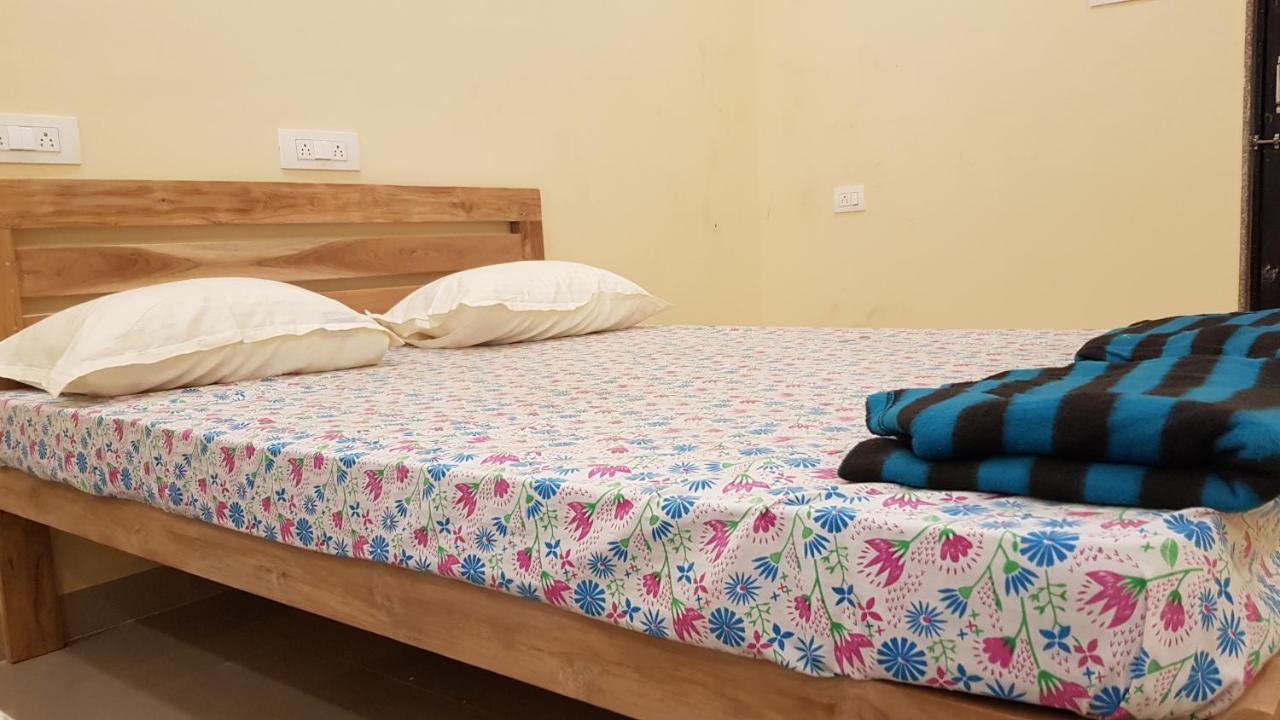 Godwill Kimo Guest House Seraulim Madgaon Eksteriør bilde